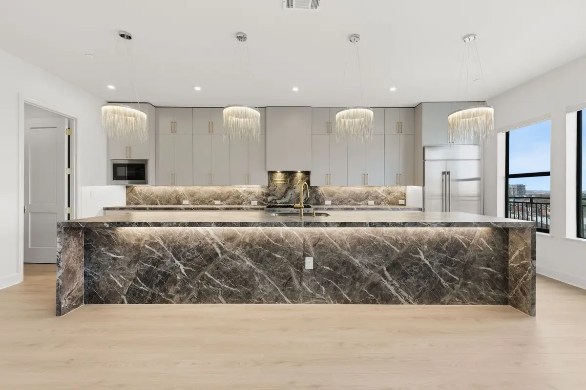 1900 S Ervay Street #608, Dallas, TX 75215 - Image #1