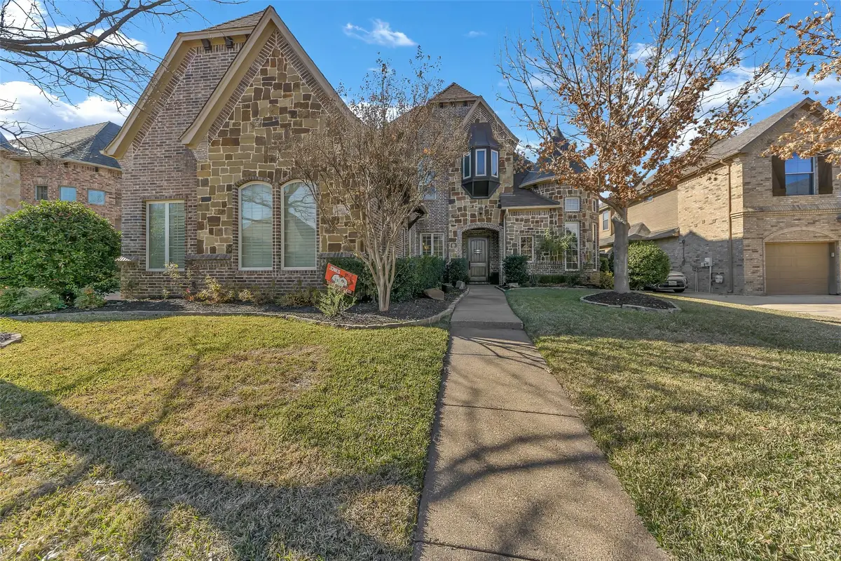 8013 Camino Drive, North Richland Hills, TX 76182 - Image #1