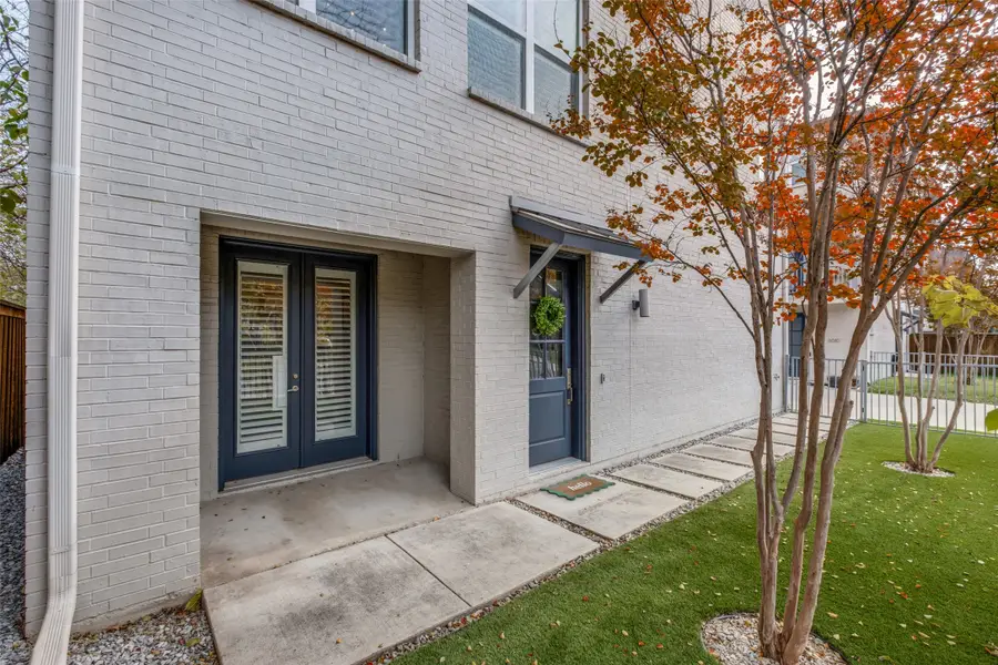 6015 Chimera Court, Dallas, TX 75206 - Image #2