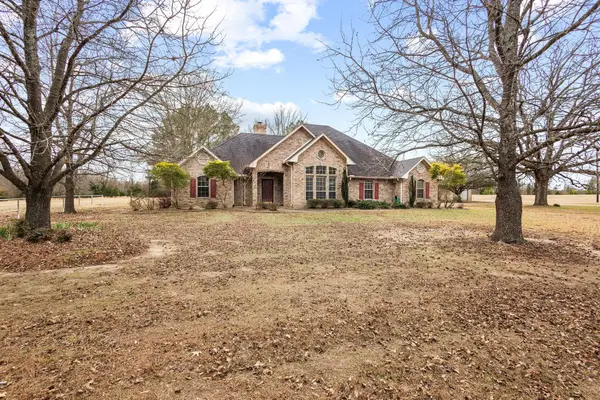 244 County Road 45010, Powderly, TX 75473