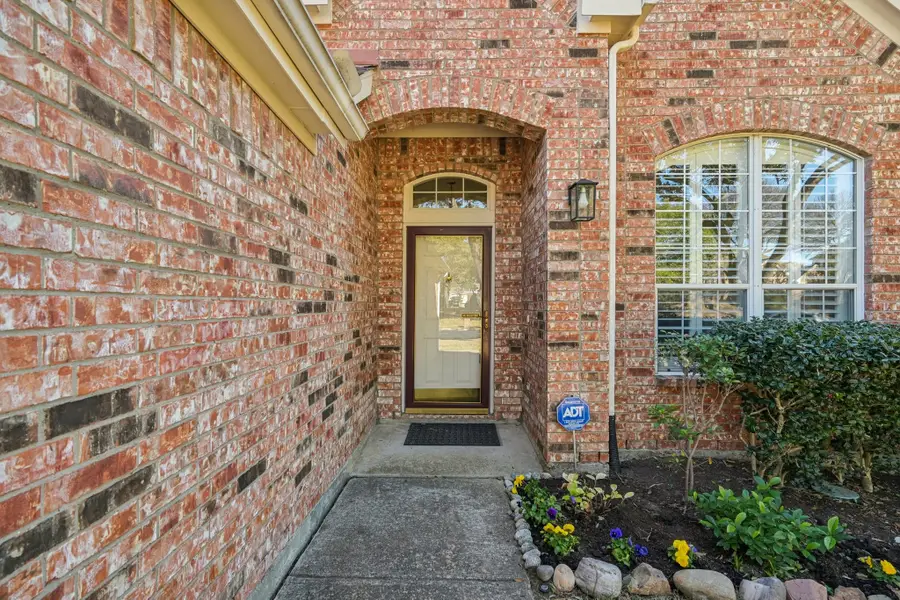 5118 Royal Bay Drive, Rowlett, TX 75089 - Image #2