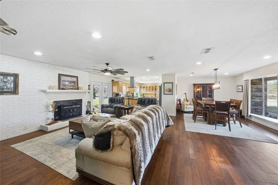 3662 Acr 359, Palestine, TX 75803 - #3