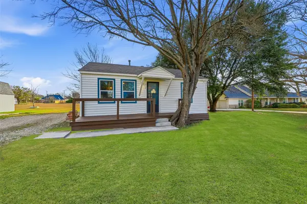 318 Methodist Street, Red Oak, TX 75154