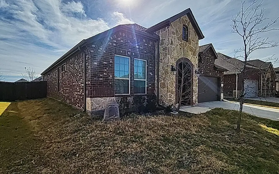 11132 Canyon Oak Street, Aubrey, TX 76227 - Image #3