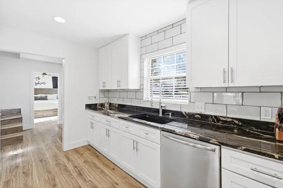 1813 Ems Road W, Fort Worth, TX 76116 - Image #2