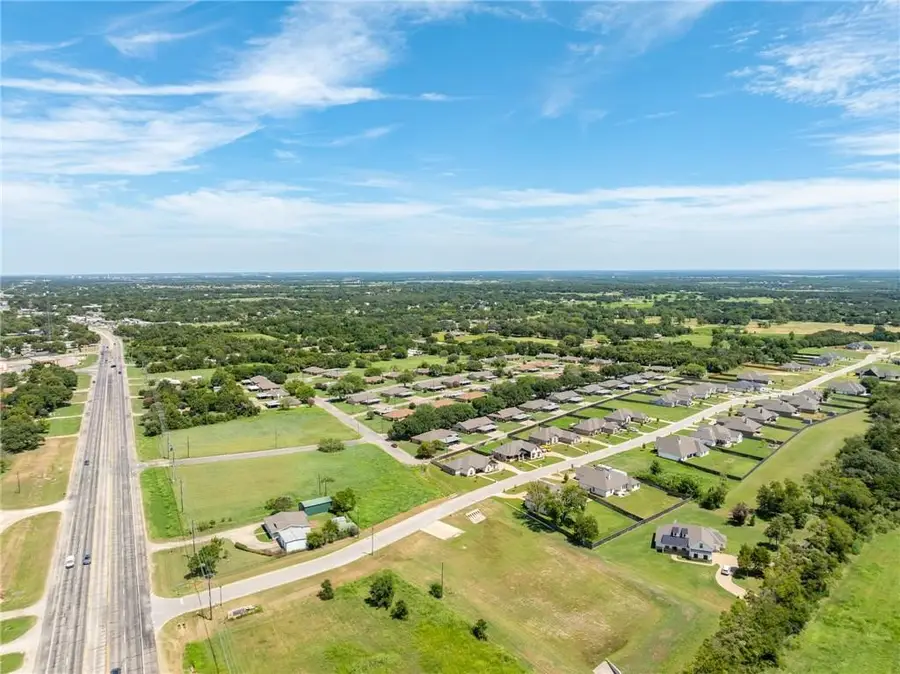 220 Fox Run Lane, Robinson, TX 76706 - #2