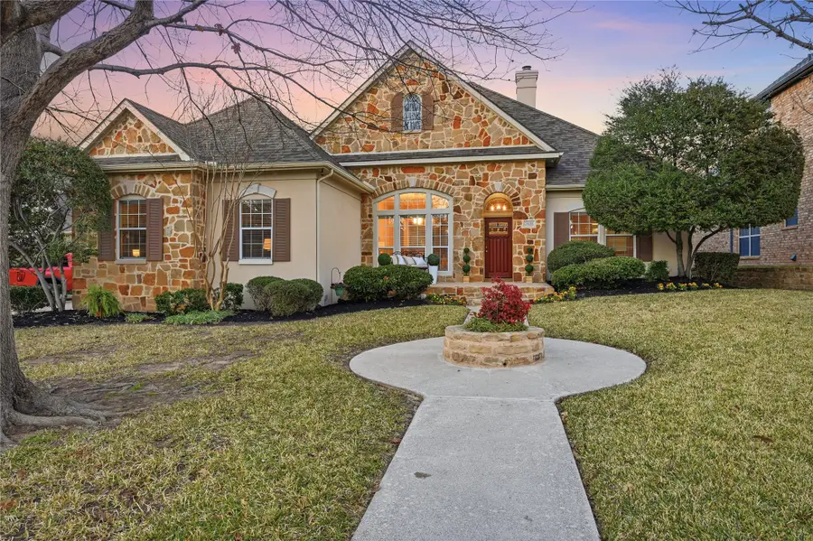 2608 Flameleaf Drive, Grapevine, TX 76051 - Image #2