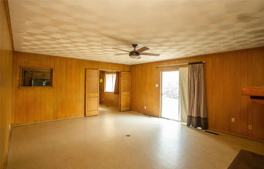 1608 N Houston School Road, Lancaster, TX 75134 - #3