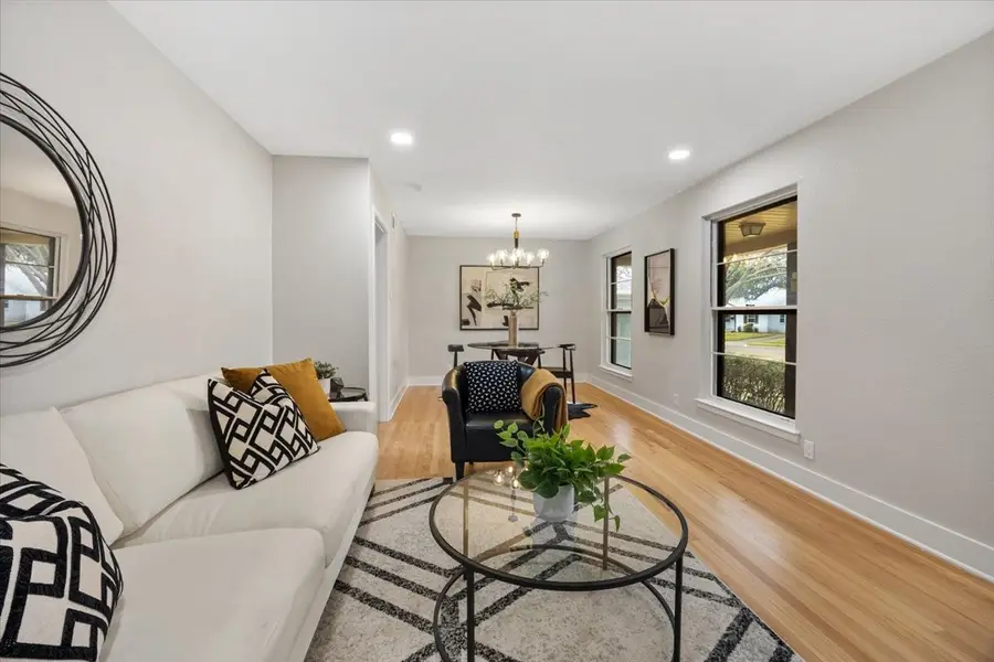 10524 Coleridge Street, Dallas, TX 75218 - #2