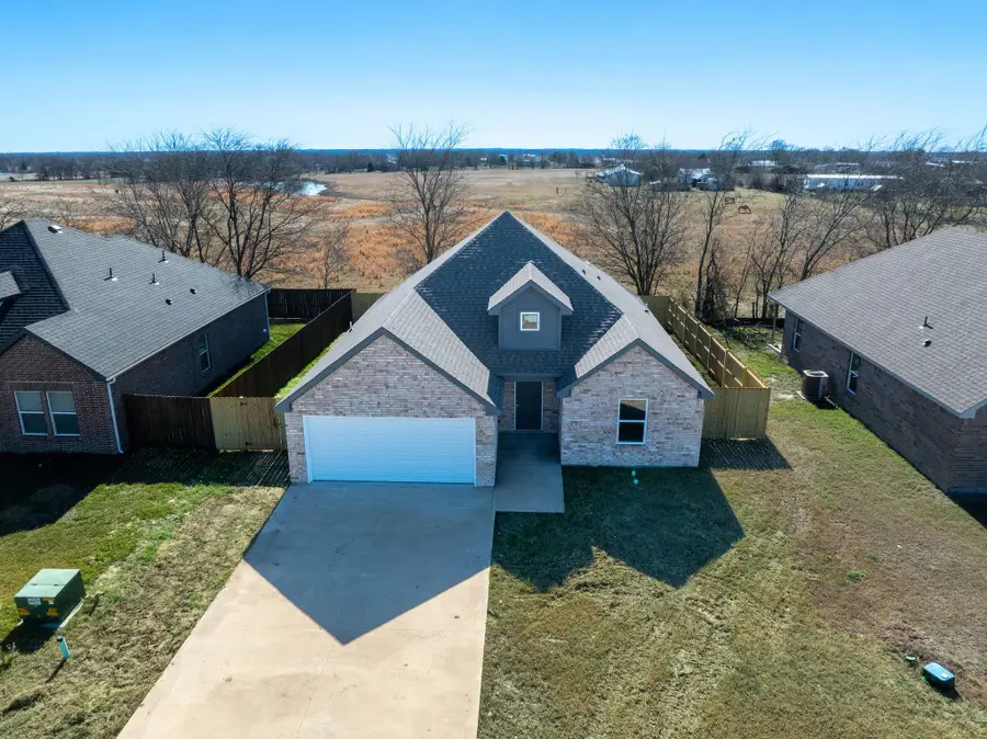 1032 Springview Lane, Mabank, TX 75147 - Image #3