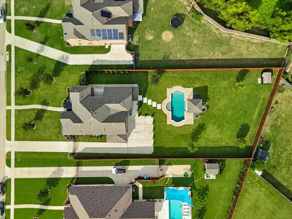 298 Auburn Hills Drive, Sunnyvale, TX 75182