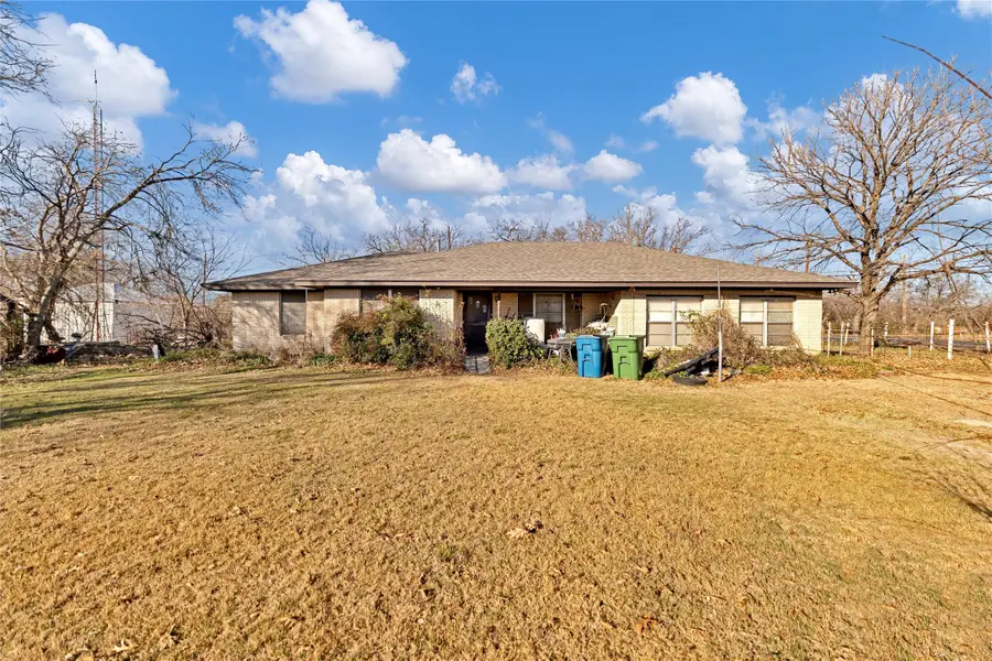 701 Keaton Road S, Sanger, TX 76266 - Image #3
