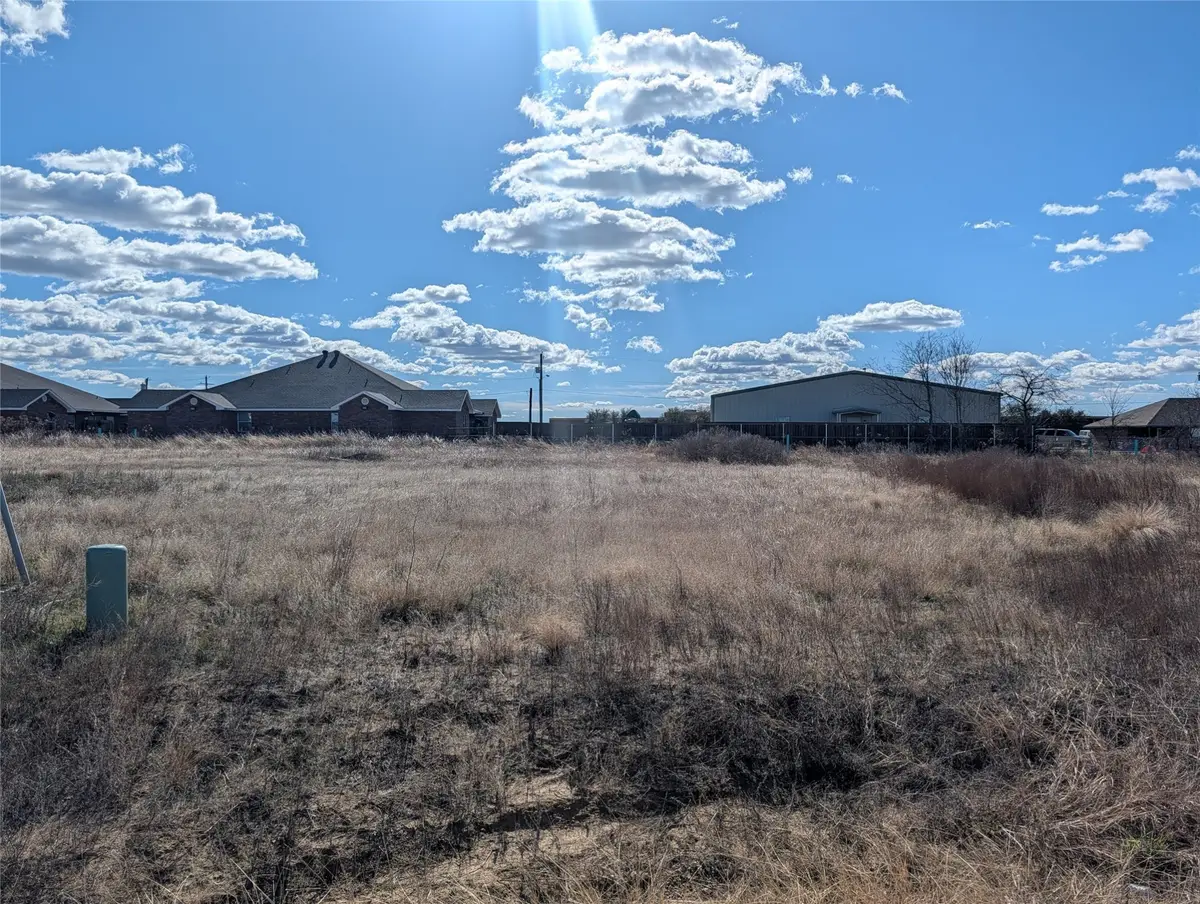 275 Victory Drive, Mabank, TX 75147 - Image #1