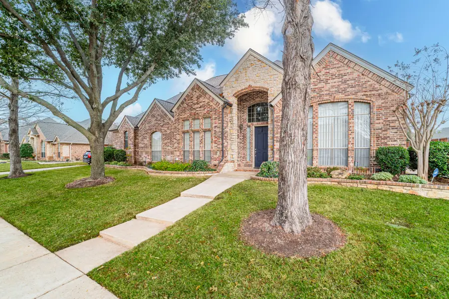 8949 Kingston Court, North Richland Hills, TX 76182 - Image #3