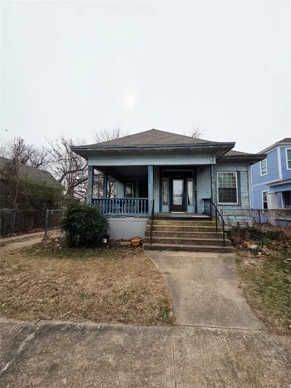 614 W Owings Street, Denison, TX 75020