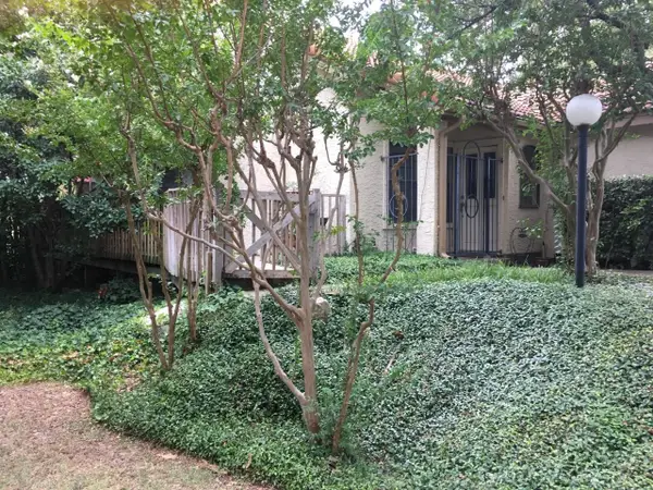 4308 Laguna Drive, Dallas, TX 75287