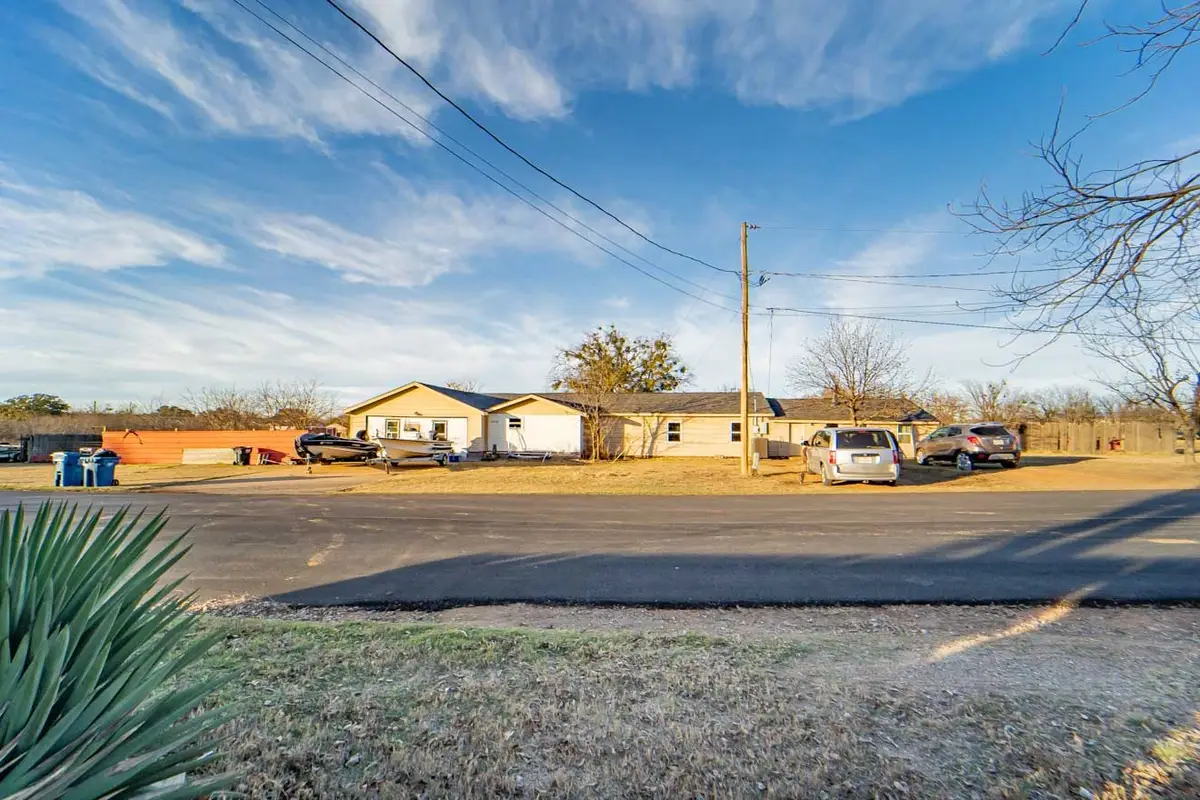 1318 W 2nd Street, Breckenridge, TX 76424 - #1