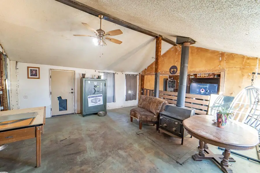 1318 W 2nd Street, Breckenridge, TX 76424 - #3