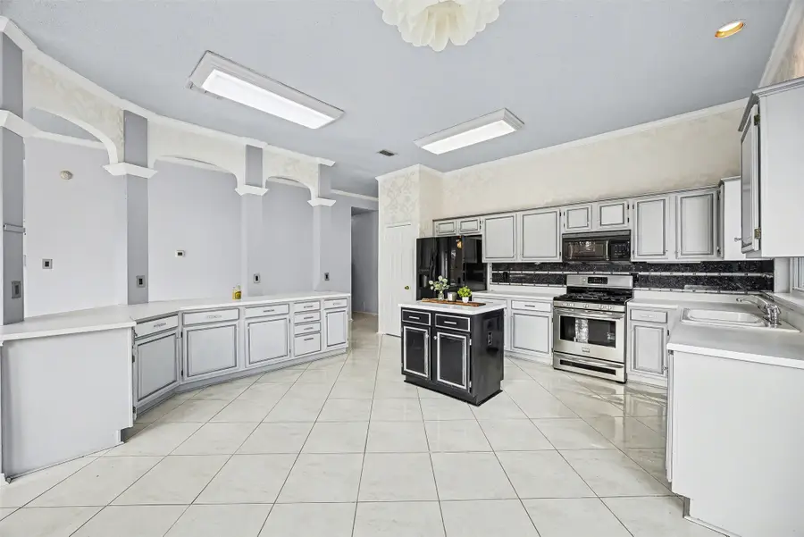 1132 Devonshire Drive, Desoto, TX 75115 - Image #3