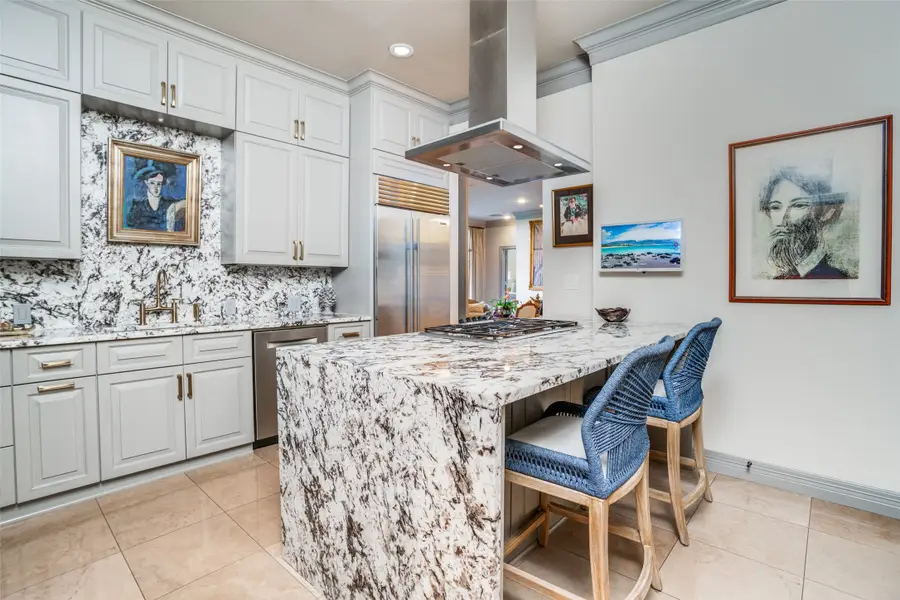 2828 Hood Street #403, Dallas, TX 75219 - Image #3