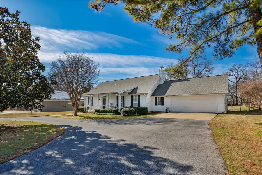 128 San Chez Drive, Lake Kiowa, TX 76240 - #3