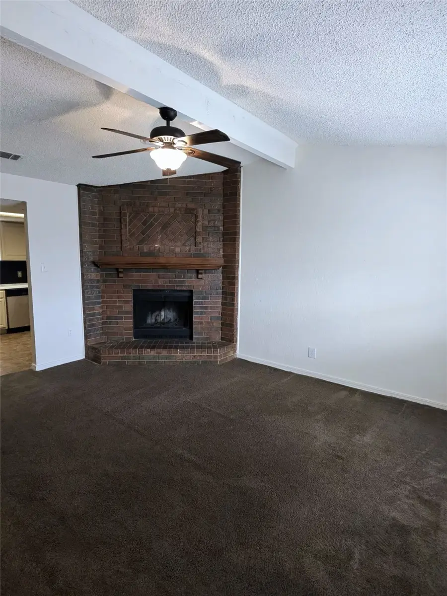 1018 Alexis Court, Glenn Heights, TX 75154 - Image #3