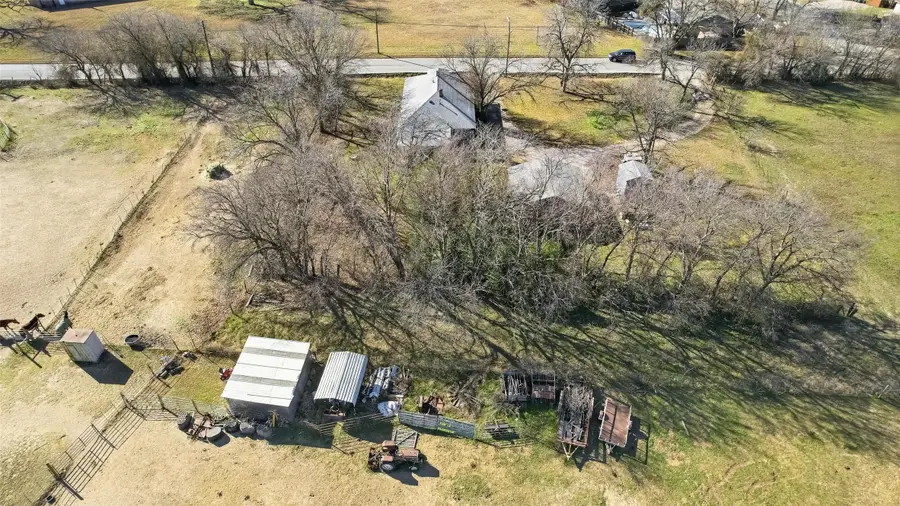 5525 Bakers Lane, Haltom City, TX 76117 - Image #3