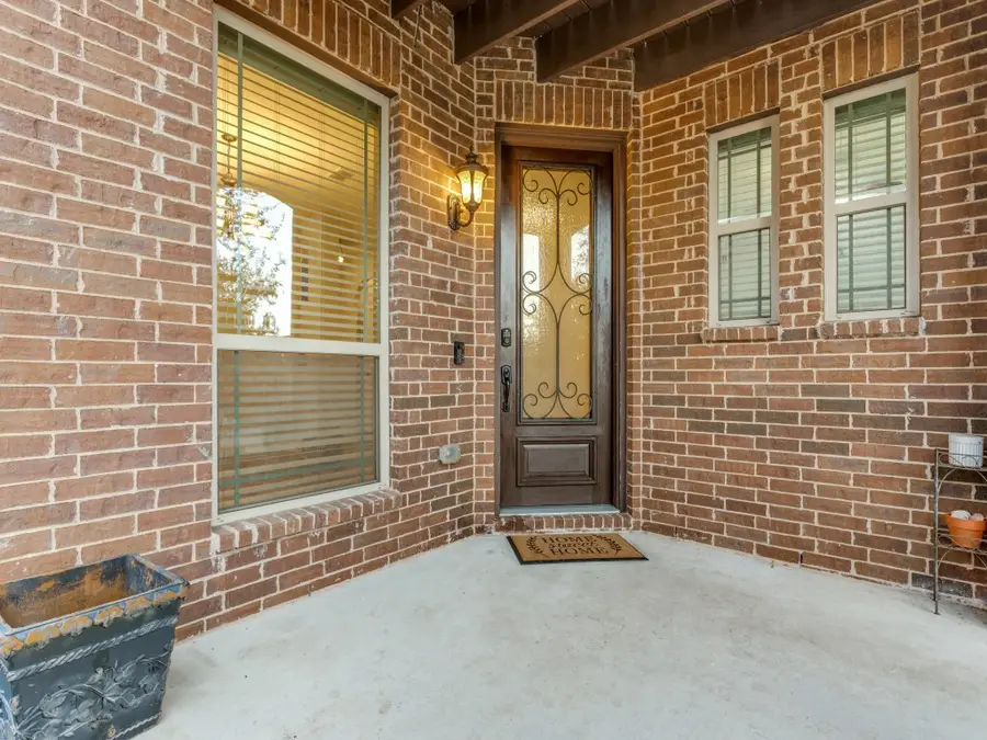1605 Barnard Lane, Savannah, TX 76227 - Image #2