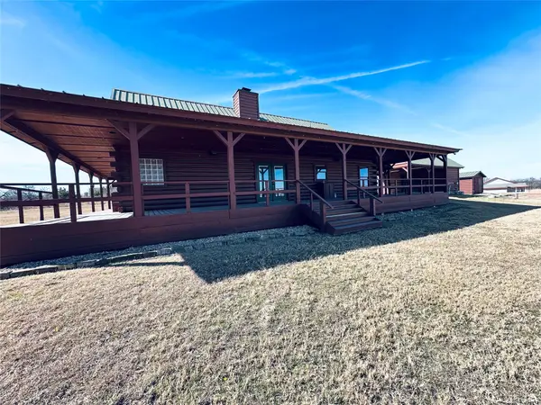 349 Lake Point, Comanche, TX 76442