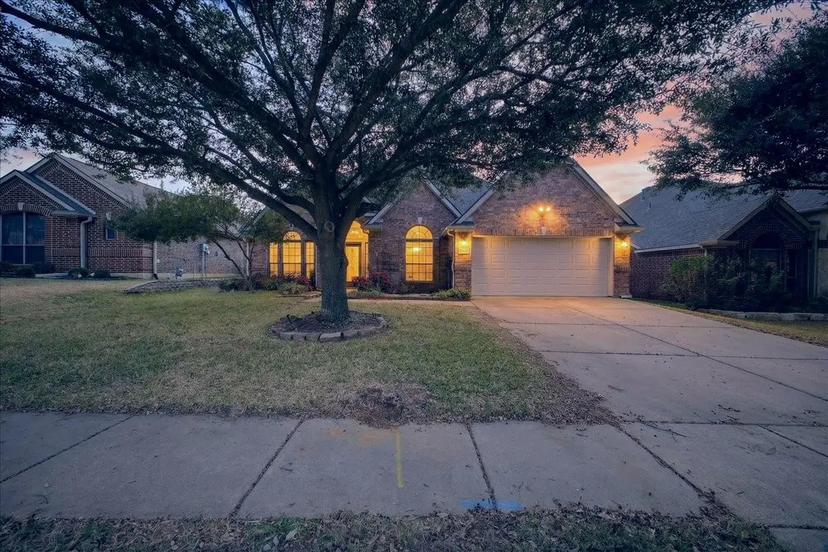 829 Greenwood Drive, Burleson, TX 76028 - Image #1