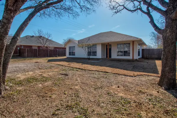 651 Lakeshore Boulevard, Oak Point, TX 75068