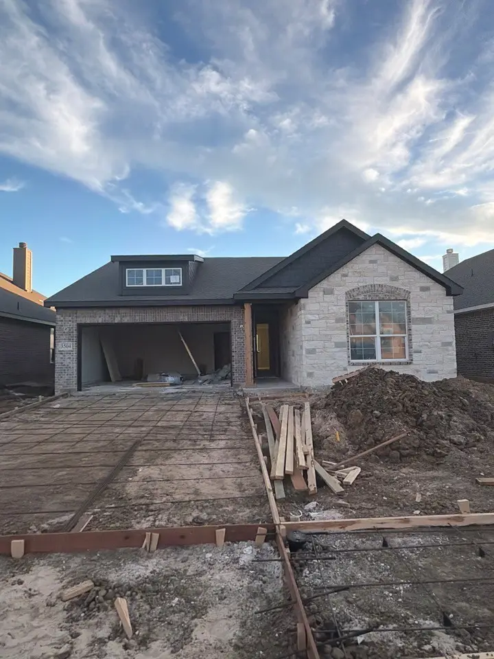 3504 Helena Street, Gainesville, TX 76240 - Image #2