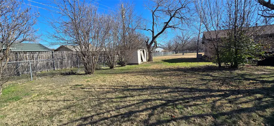 1705 11th Street, Mineral Wells, TX 76067 - Image #3