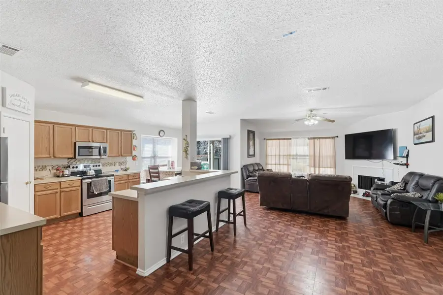 5039 Berridge Lane, Dallas, TX 75227 - Image #3