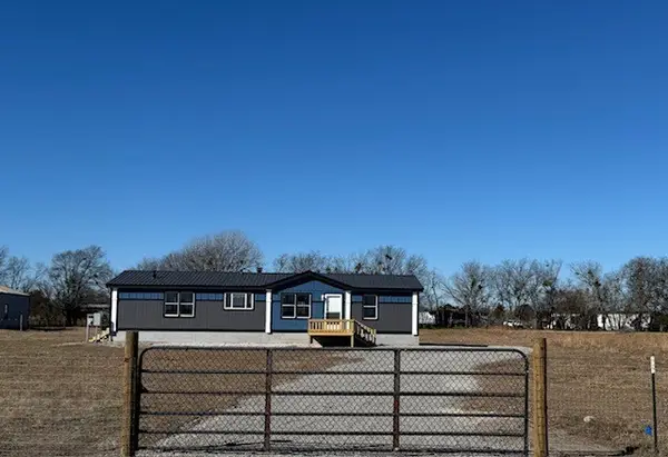 8391 Alice Circle, Quinlan, TX 75474