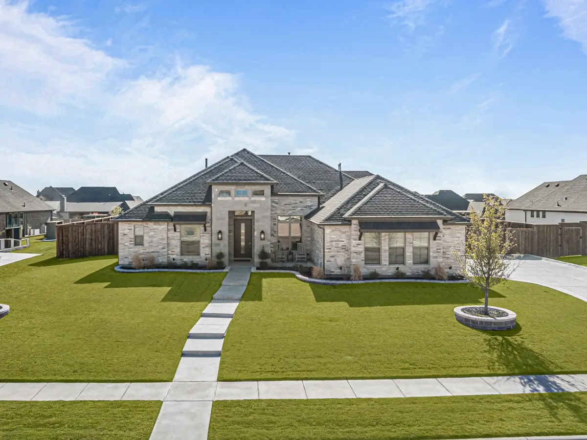221 Oakmont Drive, Haslet, TX 76052 - Image #1
