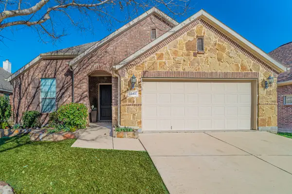 2541 Open Range Drive, Fort Worth, TX 76177