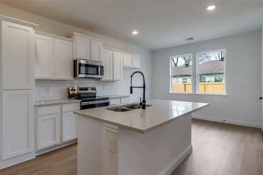 5814 Carlton Garrett Street, Dallas, TX 75215 - #3