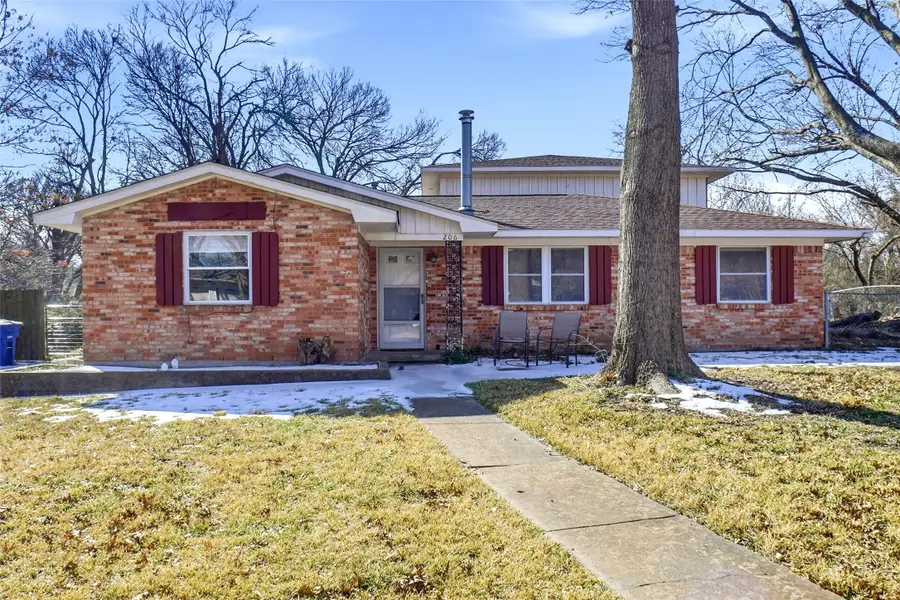 206 Watson Drive, Allen, TX 75002 - Image #3