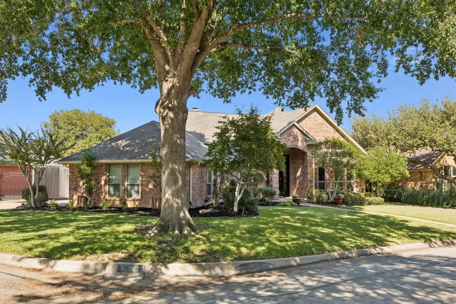 2424 Cross Timbers Trail, Arlington, TX 76006 - Image #2