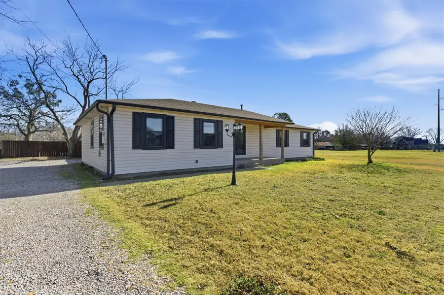 2805 Rex Cruse Drive, Sherman, TX 75092 - Image #3