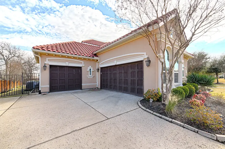 7001 Schubert, Colleyville, TX 76034 - Image #3