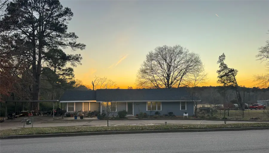 907 W Fordall Street, Henderson, TX 75652 - #2