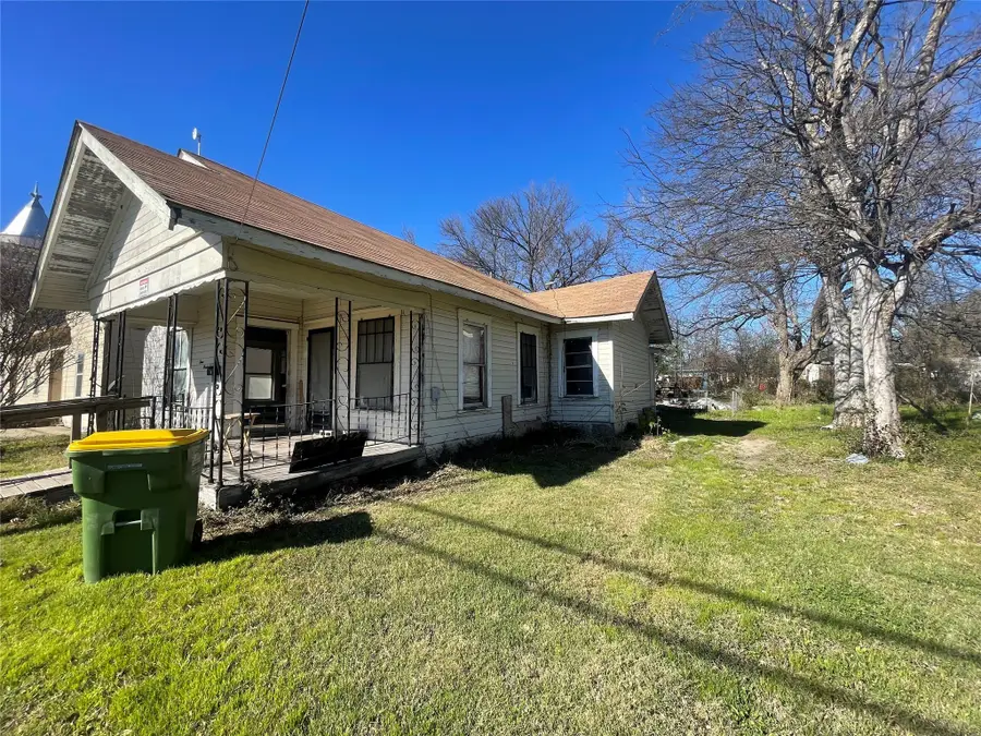419 Coleman Street, Marlin, TX 76661 - Image #2