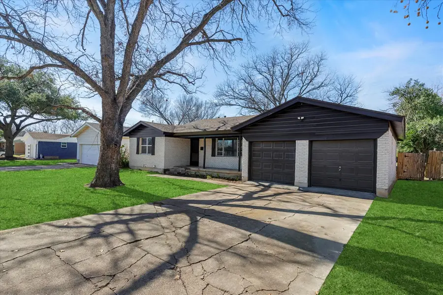 3517 Garwood Drive, North Richland Hills, TX 76117 - Image #2