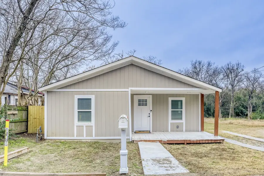 207 Young Street, Waxahachie, TX 75165 - Image #3