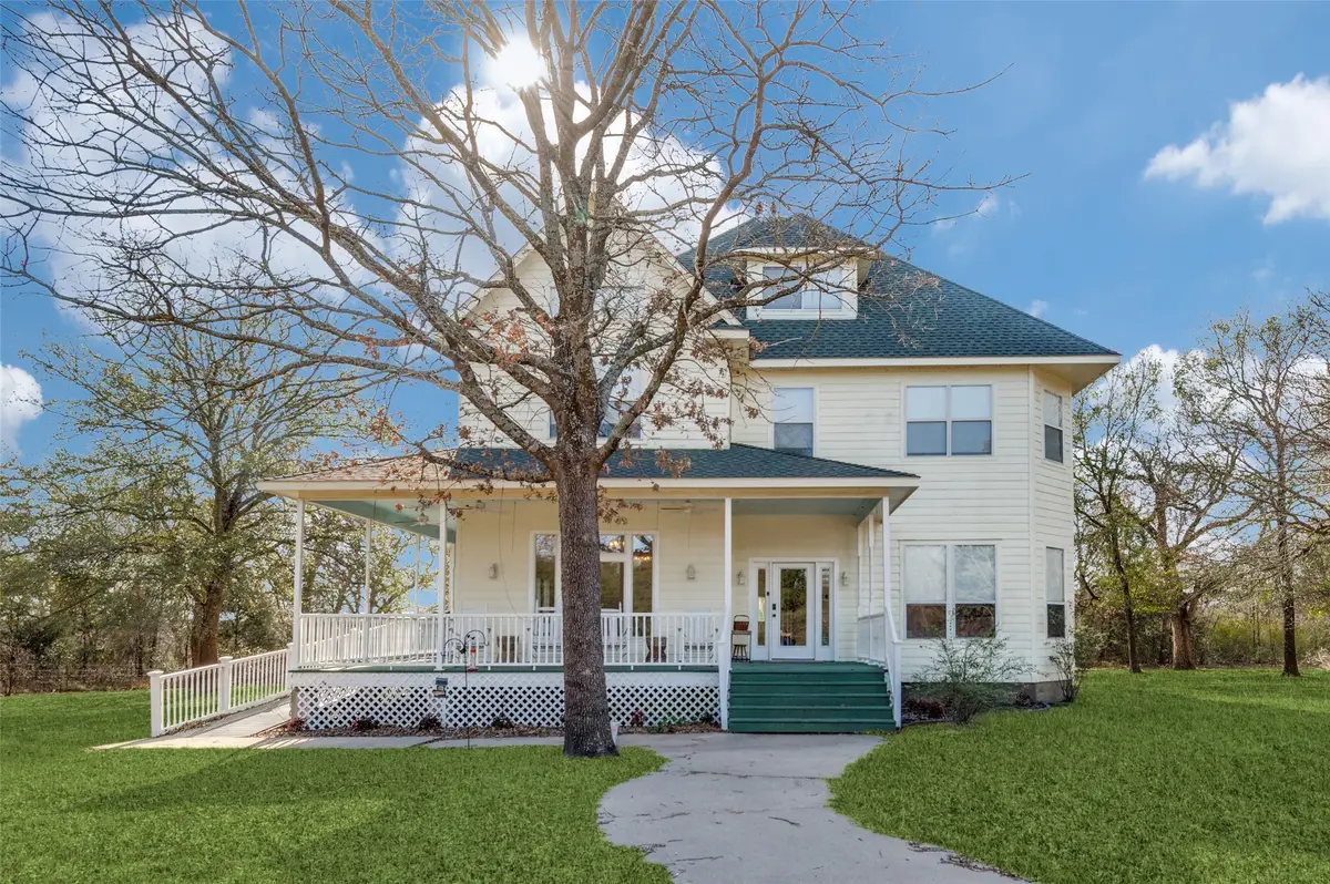 7700 Farm Village Road, Scurry, TX 75158 - #1