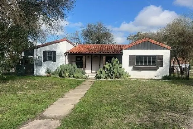 201 E 6th Street, Alice, TX 78332 - Image #1