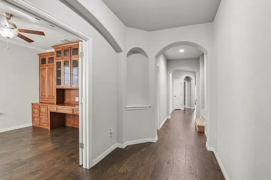 6500 Roaring Creek, Justin Roanoke, TX 76226 - #3