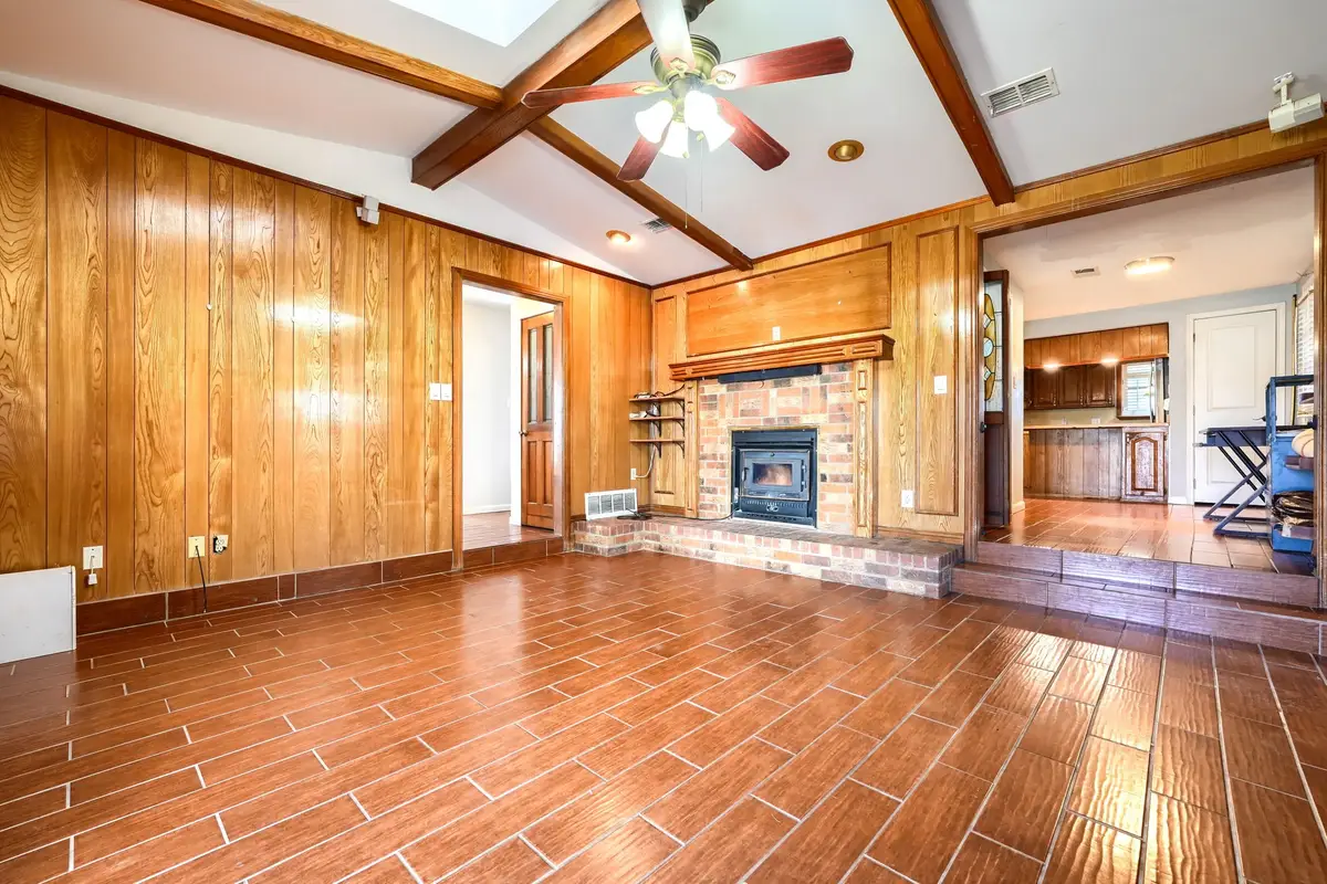 2112 Mangum Street, Commerce, TX 75428 - #1